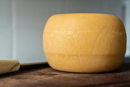 U.S. Cheese Prices Drop 15% in 2025